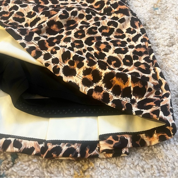 Soothfeel Pleated Tennis/Golf Skirt NWT Size Small - Picture 8 of 11